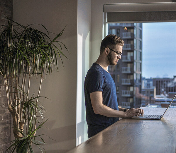 Dio radnika je spreman odreći se dijela plaće kako bi nastavili raditi od kuće