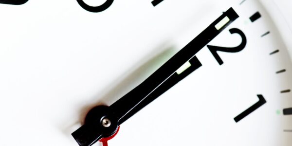 AKD – Traži se dogovor oko korištenja godišnjih odmora