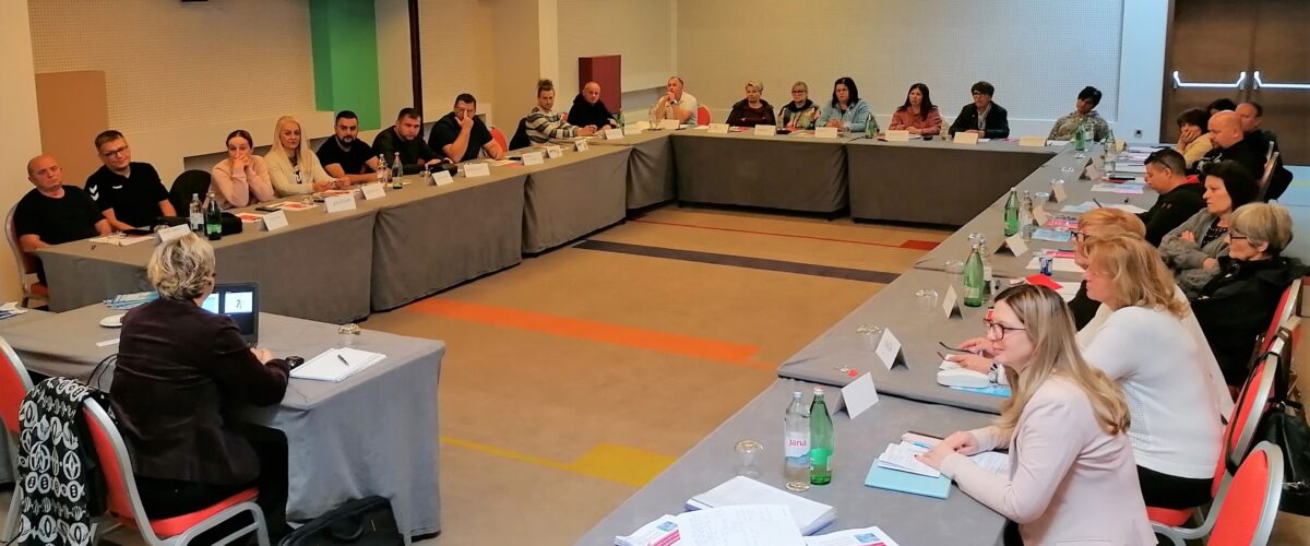 Seminar podružnice Tisak – Nastojati unaprjeđivati uvjete rada na svim područjima  