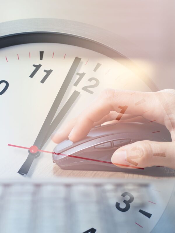 Radnici od kuće u dvostrukom broju premašuju radno vrijeme 48 sati tjedno