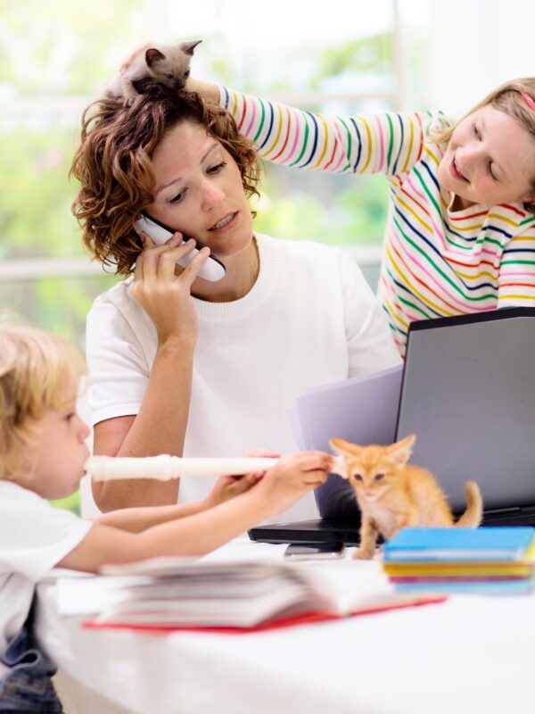 Kako roditeljstvo utječe na našu karijeru?