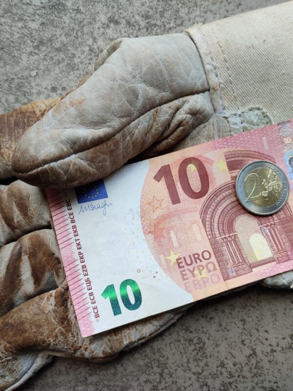 NHS – nužno povećanje minimalne plaće