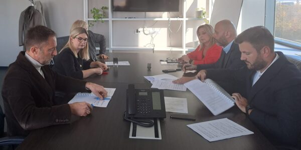 Potpisan novi Kolektivni ugovor Tisak plus