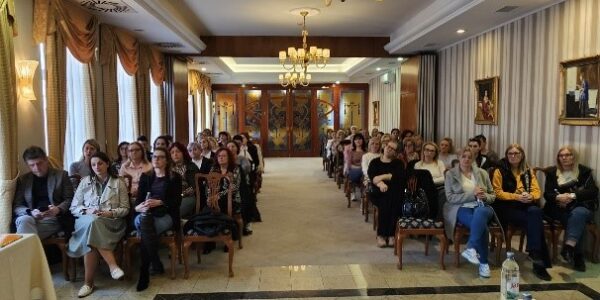 Skupovi radnika Tiska plus